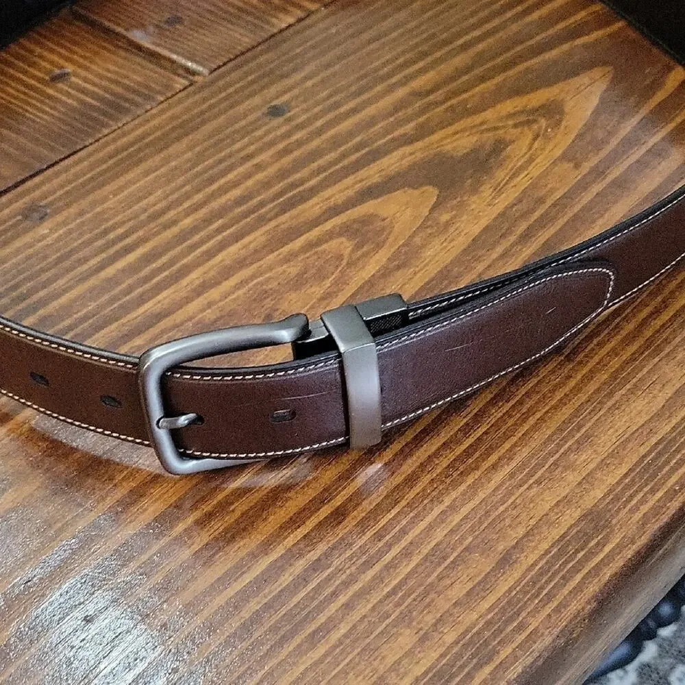 Dockers Brown Vegan Leather Dress Belt with Brushed Silver Buckle Mens Sz 38-40